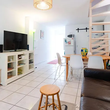 Pavillon Cosy 5 Pers, 2 Terrasses, A 150m De La - Fr-1-409-259 Villa Narbonne