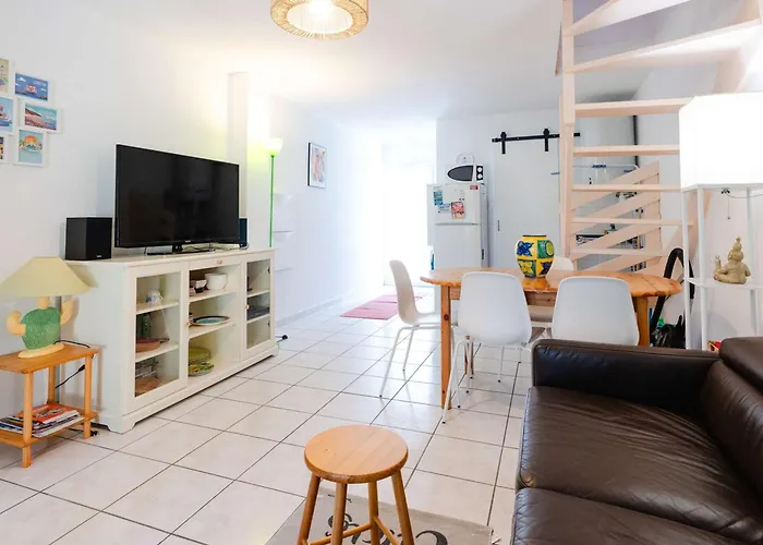 Pavillon Cosy 5 Pers, 2 Terrasses, A 150m De La - Fr-1-409-259 Villa Narbonne